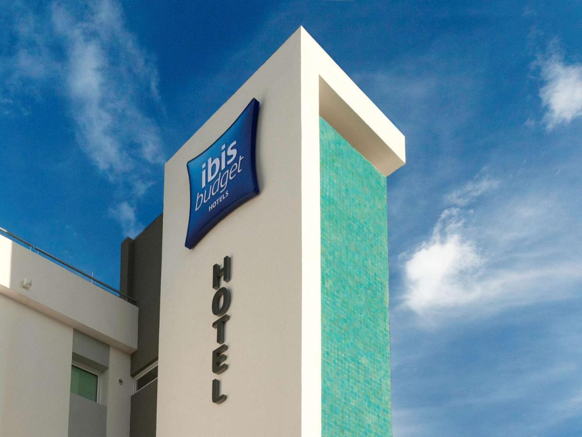 Ibis Budget Amberieu En Bugey/Chateau Gaillard A42 ภายนอก รูปภาพ