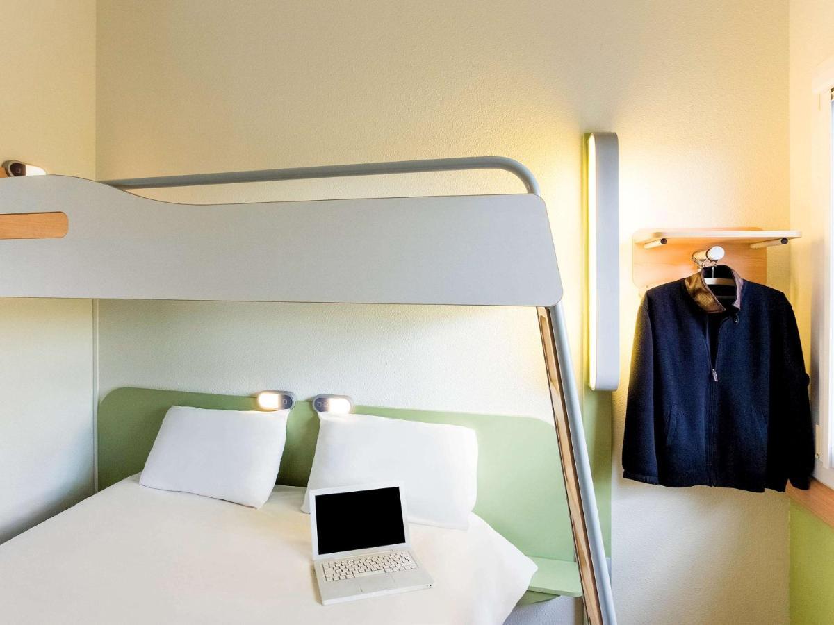 Ibis Budget Amberieu En Bugey/Chateau Gaillard A42 ภายนอก รูปภาพ