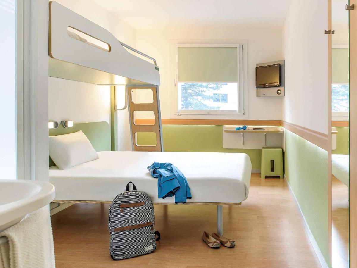 Ibis Budget Amberieu En Bugey/Chateau Gaillard A42 ภายนอก รูปภาพ