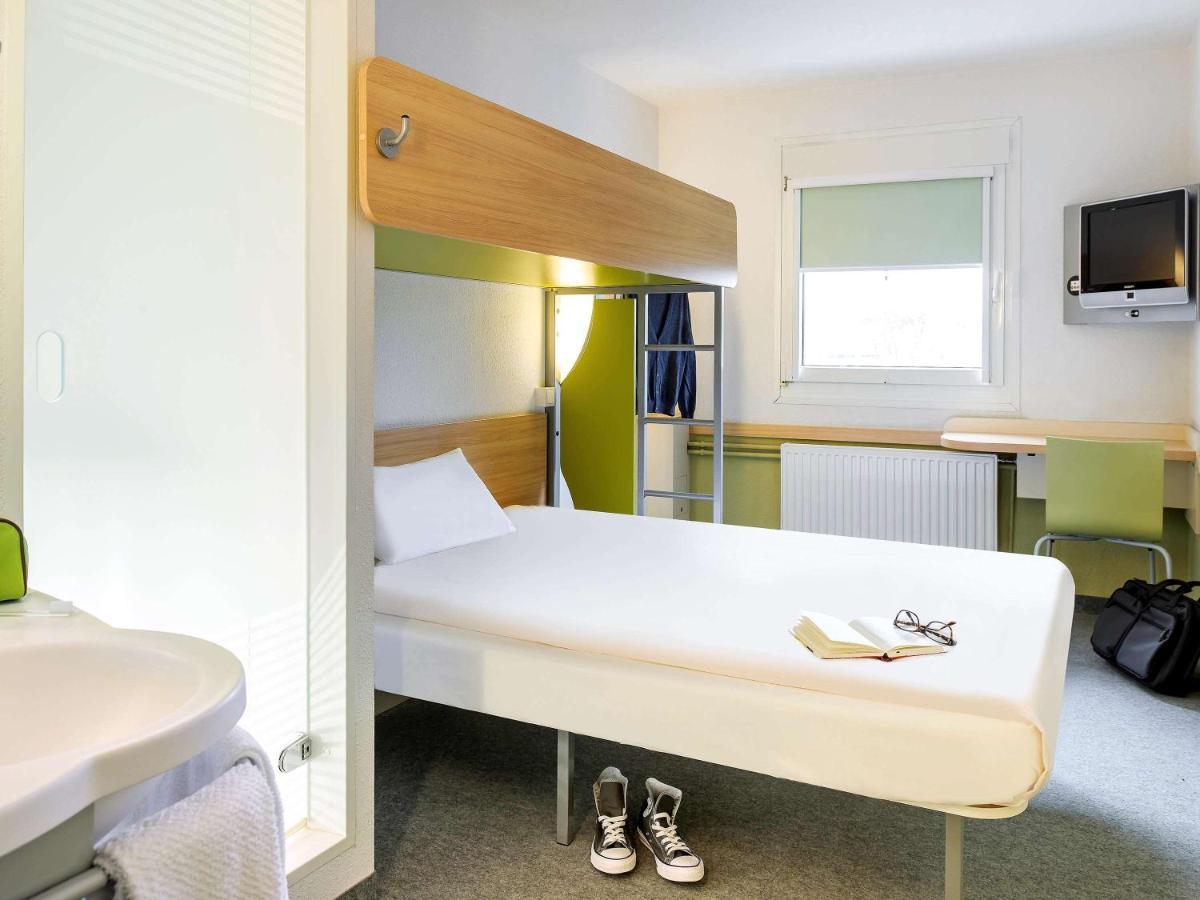Ibis Budget Amberieu En Bugey/Chateau Gaillard A42 ภายนอก รูปภาพ