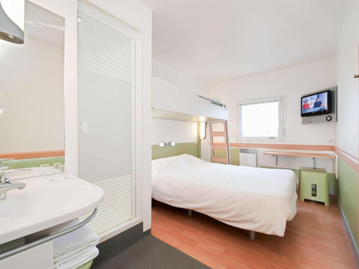 Ibis Budget Amberieu En Bugey/Chateau Gaillard A42 ภายนอก รูปภาพ